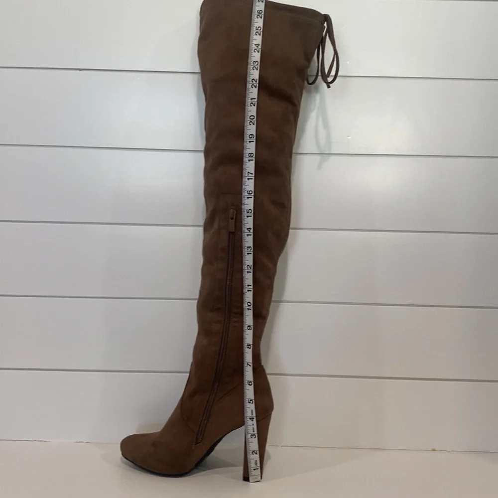 Top Moda Over The Knee Boot. Size 8M - Picture 8 of 9